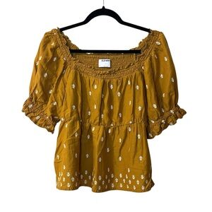 Old Navy ruched top with flare babydoll cut caramel color size M NWOT